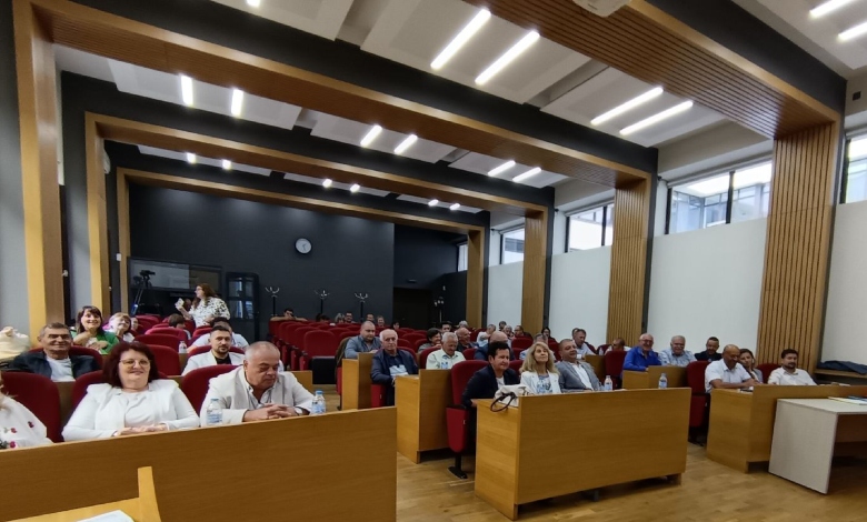 Общинският съвет в Троян се събира на 30 март: Ръст на кметските заплати и сигурността в града сред основните теми