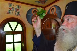 Два храма в Троян отбелязаха своя празник