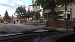 Започна работа по подмяна на тротоарите по троянски улици