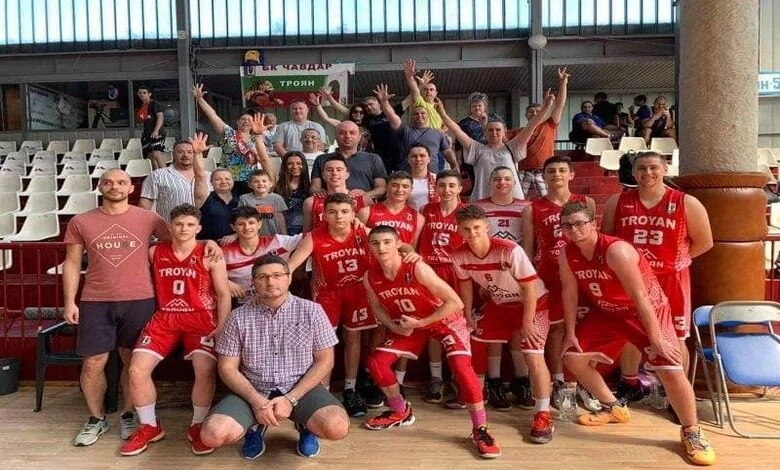 Баскетболистите на "Чавдар" Троян U16 - седми