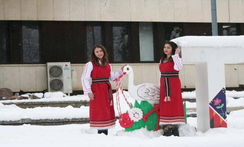 Обявяваме нов фотоконкурс - "От Баба Марта до Първа пролет"