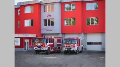 Пожар засегна две къщи в Орешак