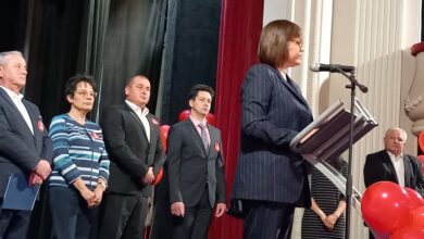 Корнелия Нинова участва в закриването на предизборната кампания на социалистите в Ловешка област