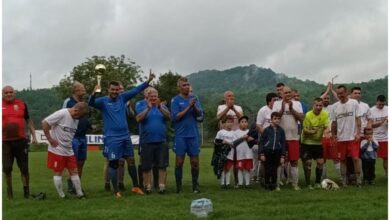 Ветераните на Левски победиха в мача за Купата в памет на Александър Николов