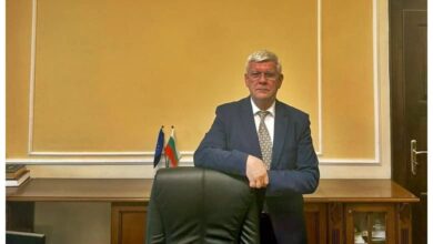 Министър Вътев ще участва в ритуалното зарязване на лозя в Троянския манастир