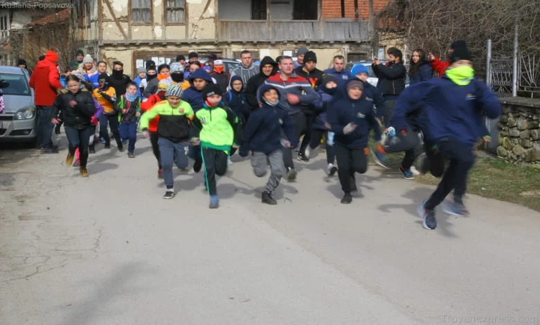 Национален крос и поход „По стъпките на Левски“