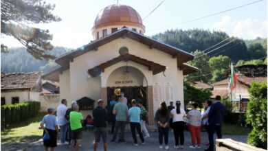 Тържествено освещаване на нов храм в село Черни Осъм възвръща духовността на общността - 1