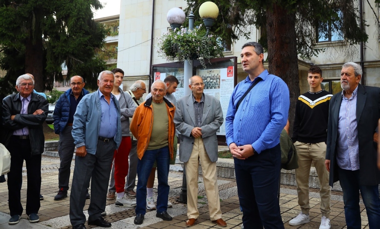 Тържествено отбелязване на 70-годишнината на баскетбола в Троян с изложба, книга и химн-5