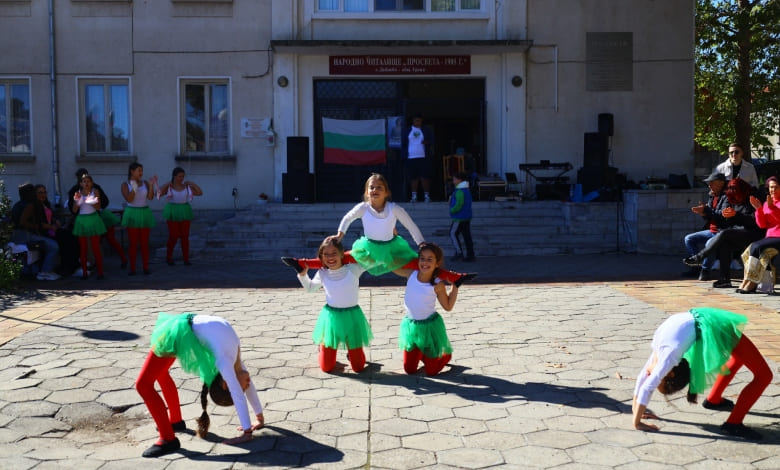 Дебнево чества празник на селото с курбан за здраве -3