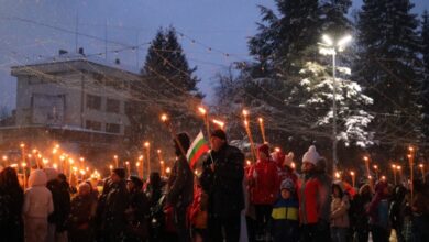 За втора поредна година Троян организира факелно шествие в памет на Апостола -4