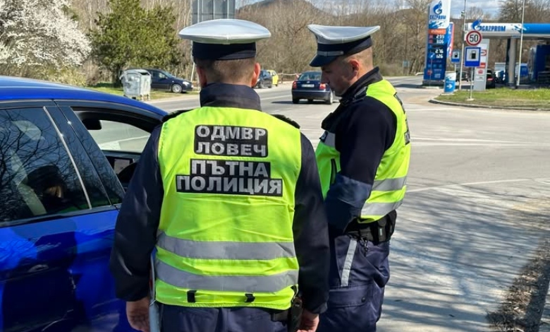 Усилени мерки за безопасност на пътищата през празничните дни