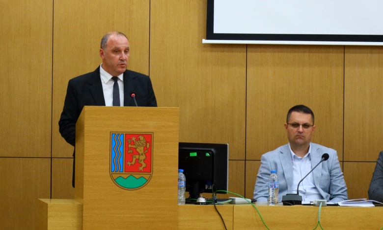 Какво решиха съветниците на заседание на Общинския съвет в Троян-133
