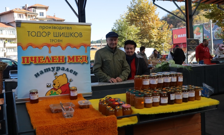 Троянският фермерски пазар: Среща на традиции и амбиции-8-5