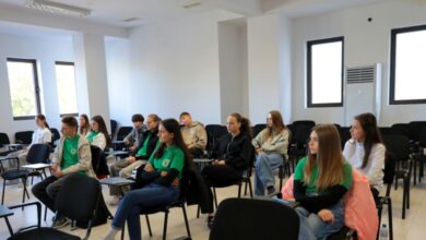 Умни и Будни: Община Троян отбеляза Деня на будителите с езиково състезание