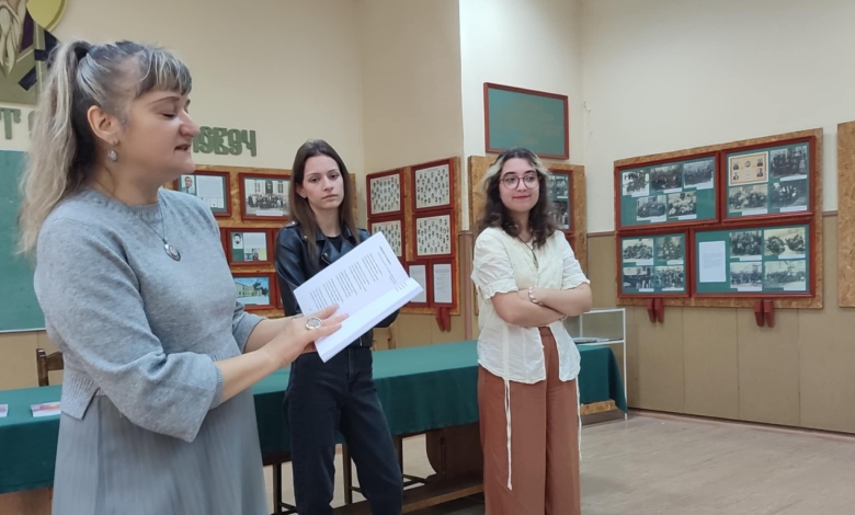 Творчески обмен в Ловеч: Ученици от Троян представиха литературния си алманах „Гласът на душата“