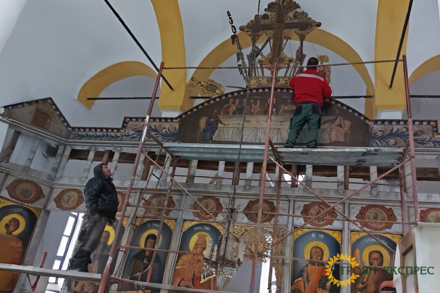 Възраждането на храма „Св. Петка“ в село Дебнево-1