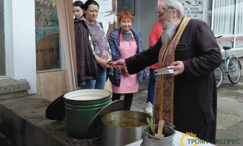 Един „обикновен“ селски сбор