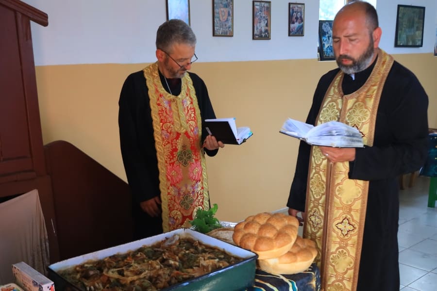 Празник и ново начало за храма „Св. Дух“ в село Белиш -1я