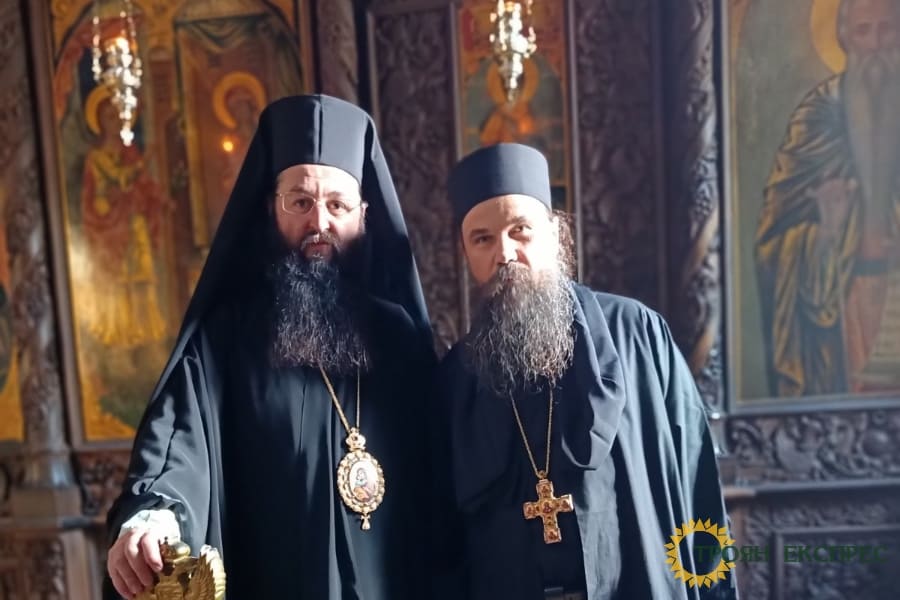 Троян се прости с отец Марин Божков – пастирът,